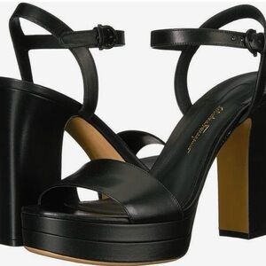 Ferragamo Trento High Heels size 10